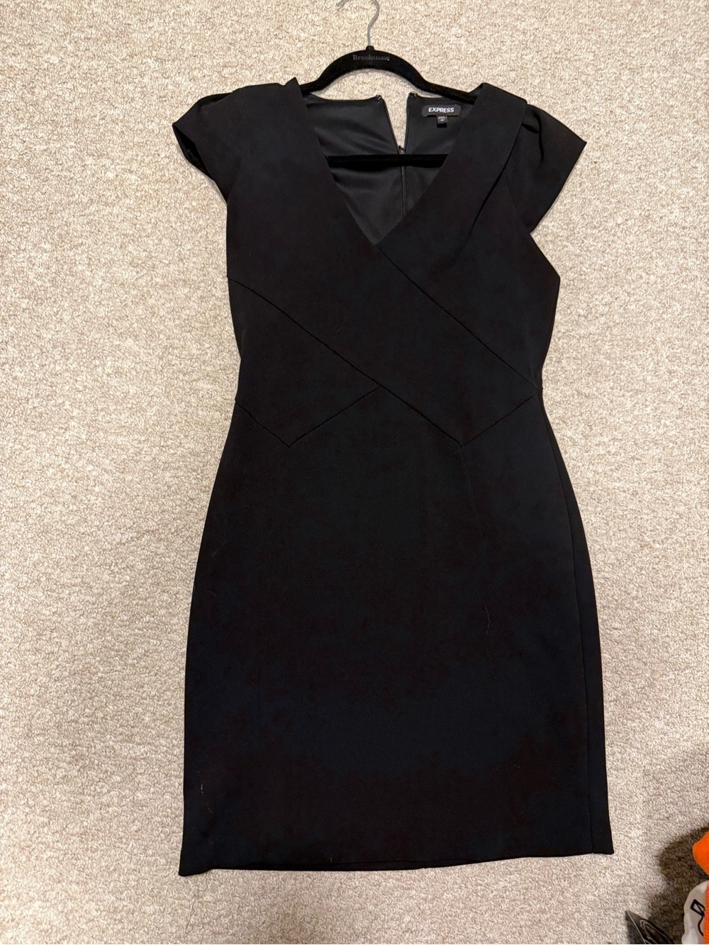 Express Black V-Neck Cap Sleeve Sheath Dress